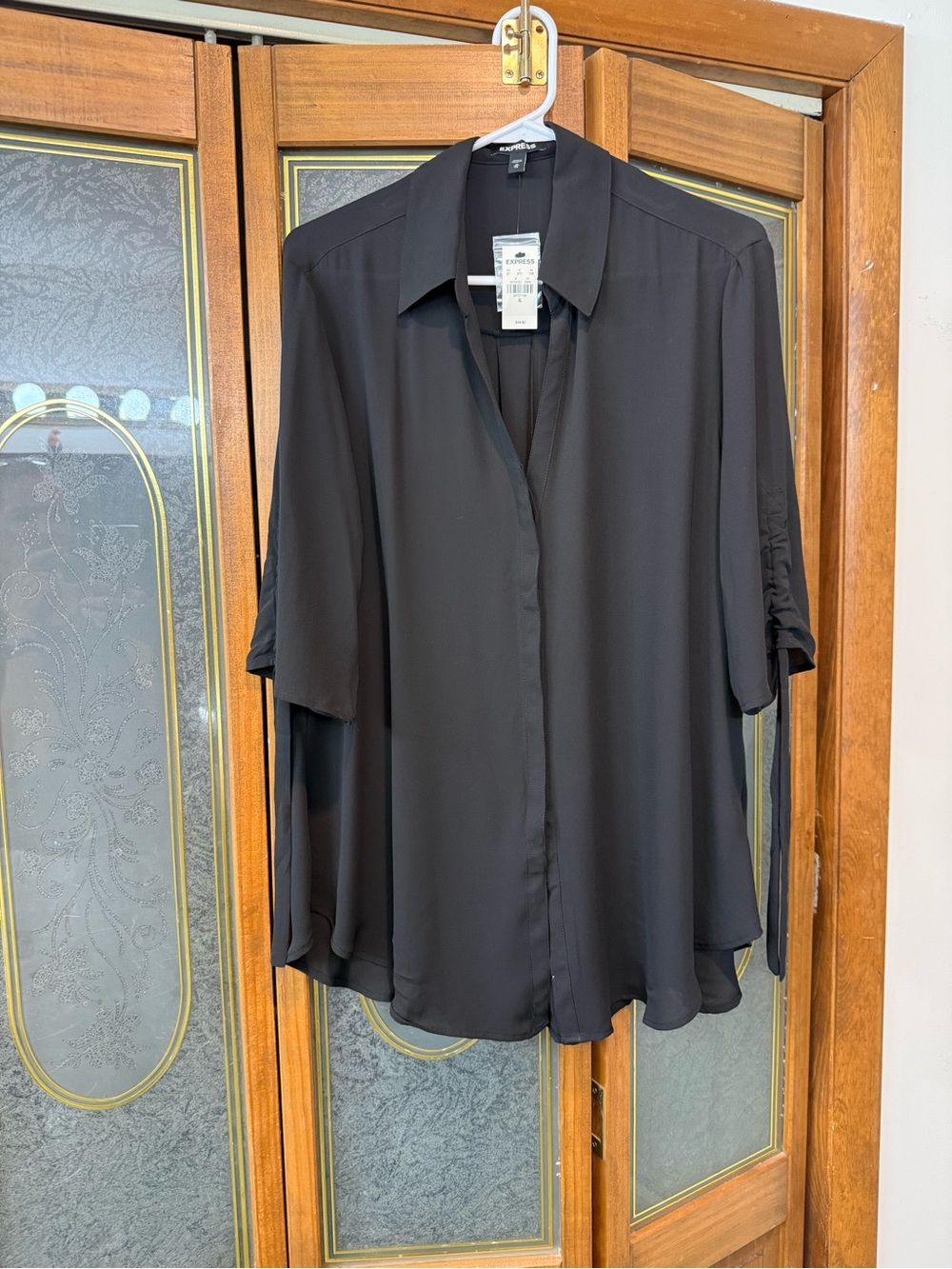 EXPRESS LADIES Black Casual Button-Down Blouse, BRAND NEW